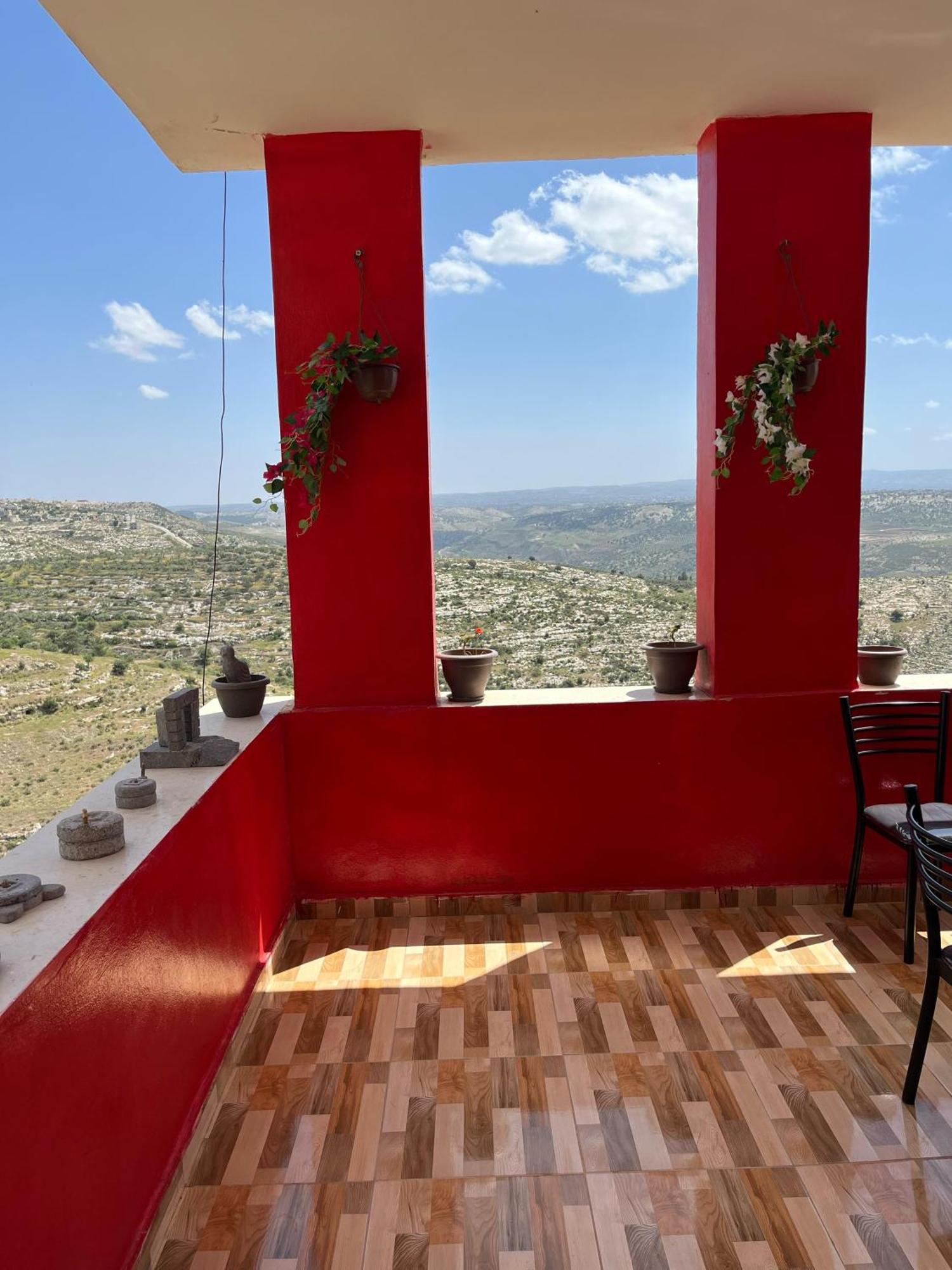 Al-Bustan House& Umm Qais Lejlighed Umm Qays Eksteriør billede